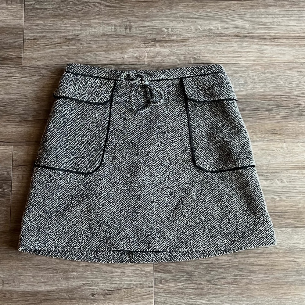 Vintage Y2K Abercrombie & Fitch Black and Gray Tweed Mini Skirt